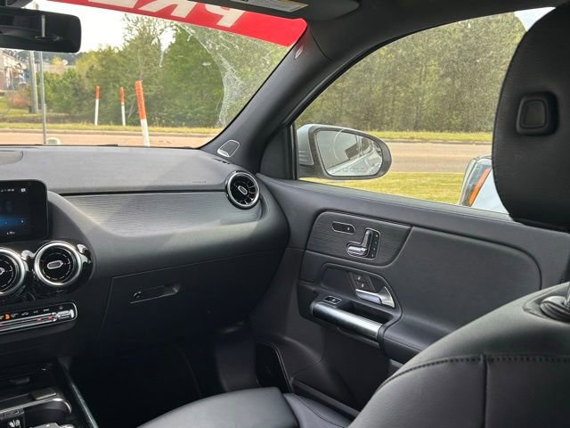 Used 2022 Mercedes-Benz GLA 250 image 34