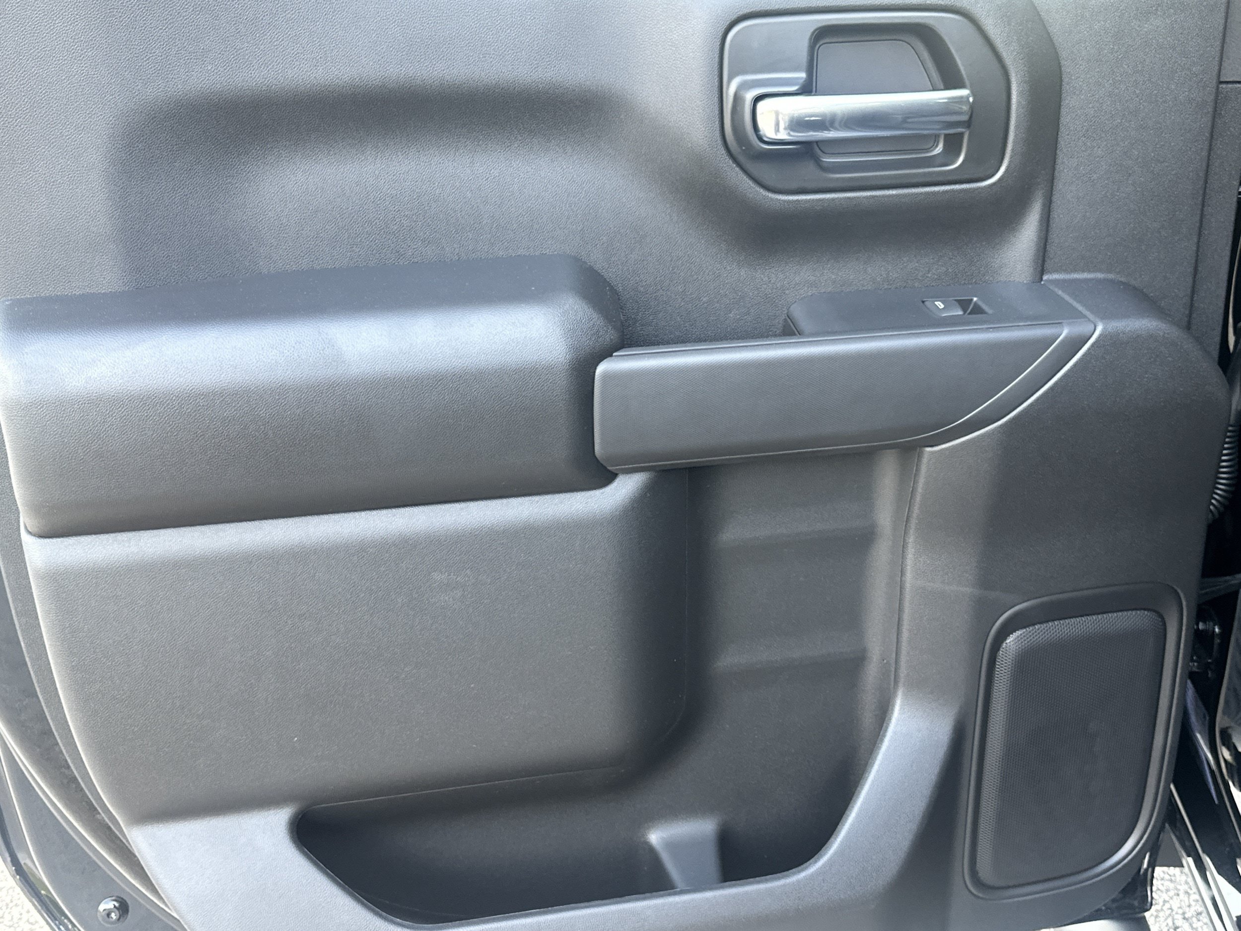 New 2026 Chevrolet Silverado 1500 Custom RWD image 21