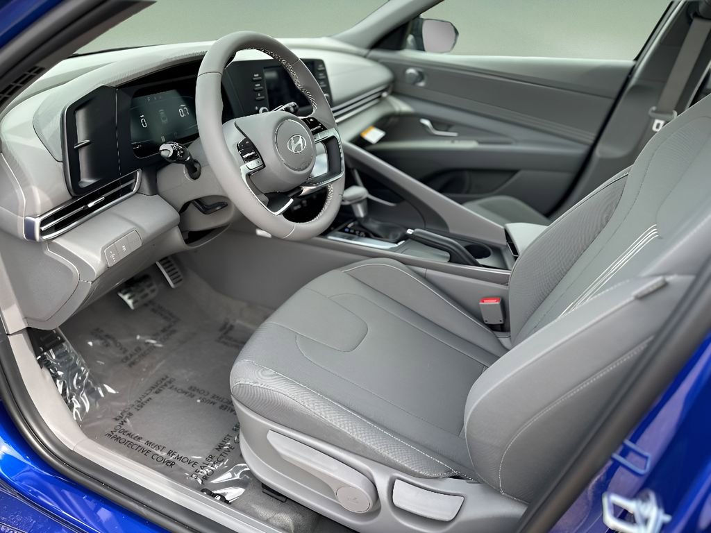 New 2025 Hyundai Elantra Sport image 19