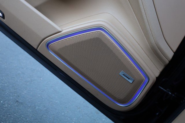 Used 2017 Porsche Panamera image 35