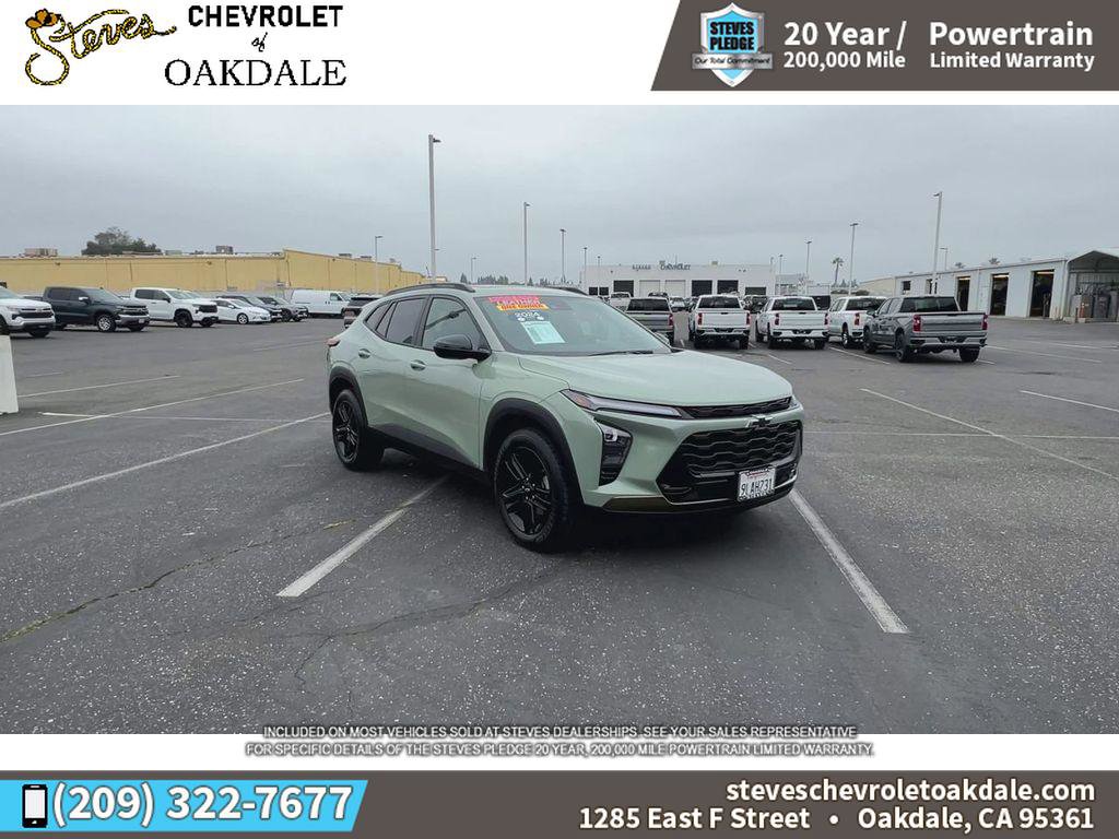 Certified 2024 Chevrolet Trax ACTIV w/ Sunroof Package image 3