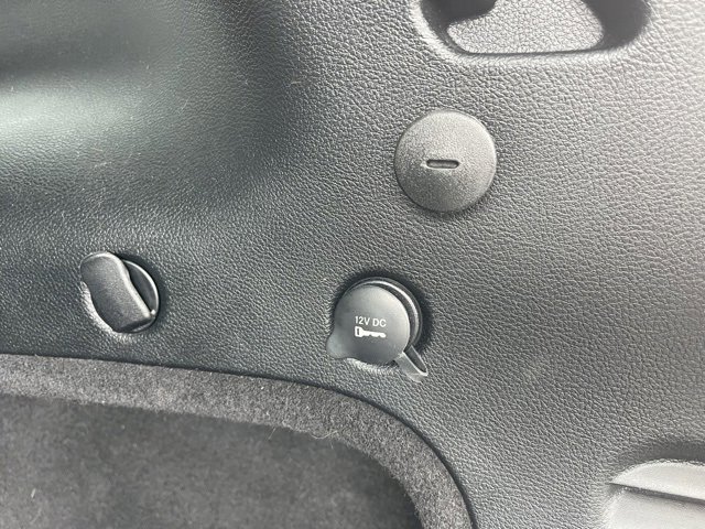 Used 2020 Jeep Grand Cherokee Laredo w/ Security & Convenience Group image 36