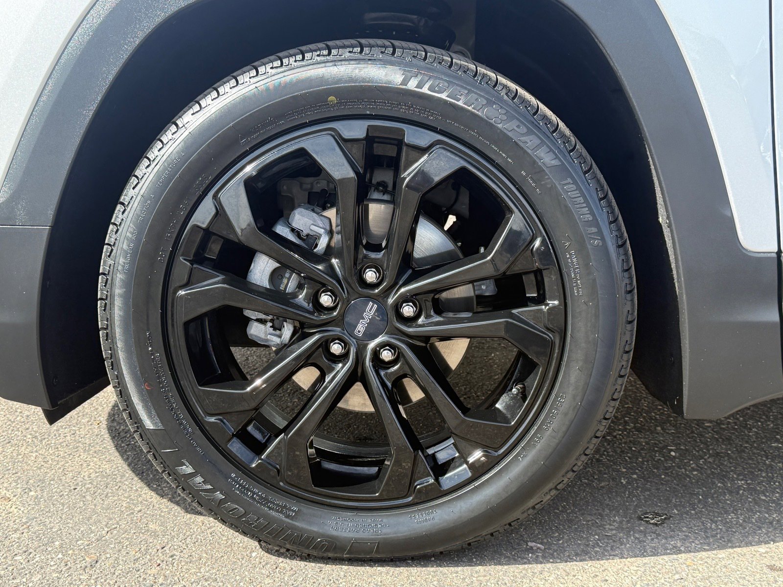 Used 2020 GMC Terrain SLE w/ Driver Convenience Package image 9