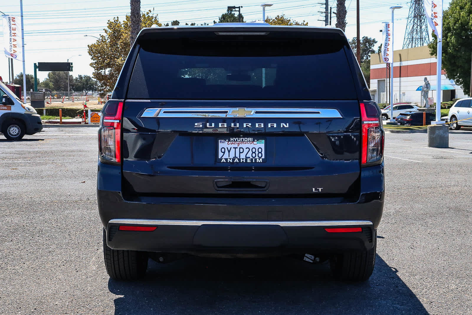 Used 2024 Chevrolet Suburban LT AWD/4WD image 8