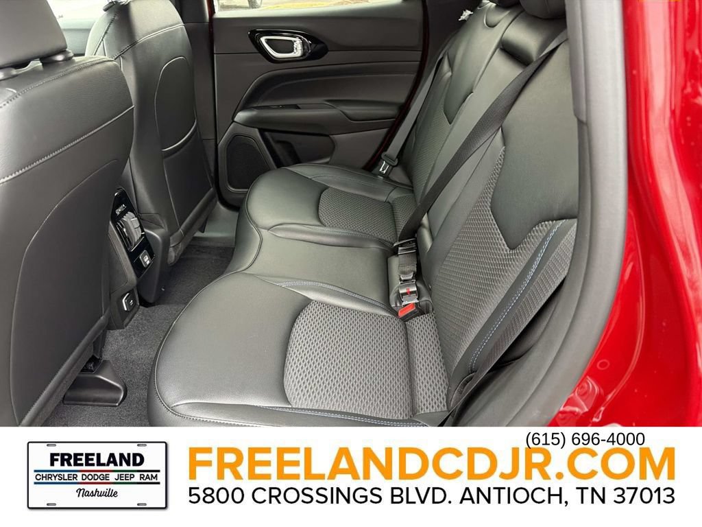 New 2026 Jeep Compass Latitude AWD/4WD image 14