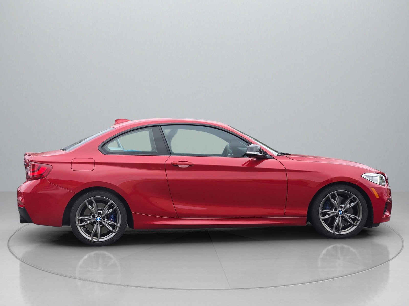 Used 2016 BMW M235i Coupe image 9