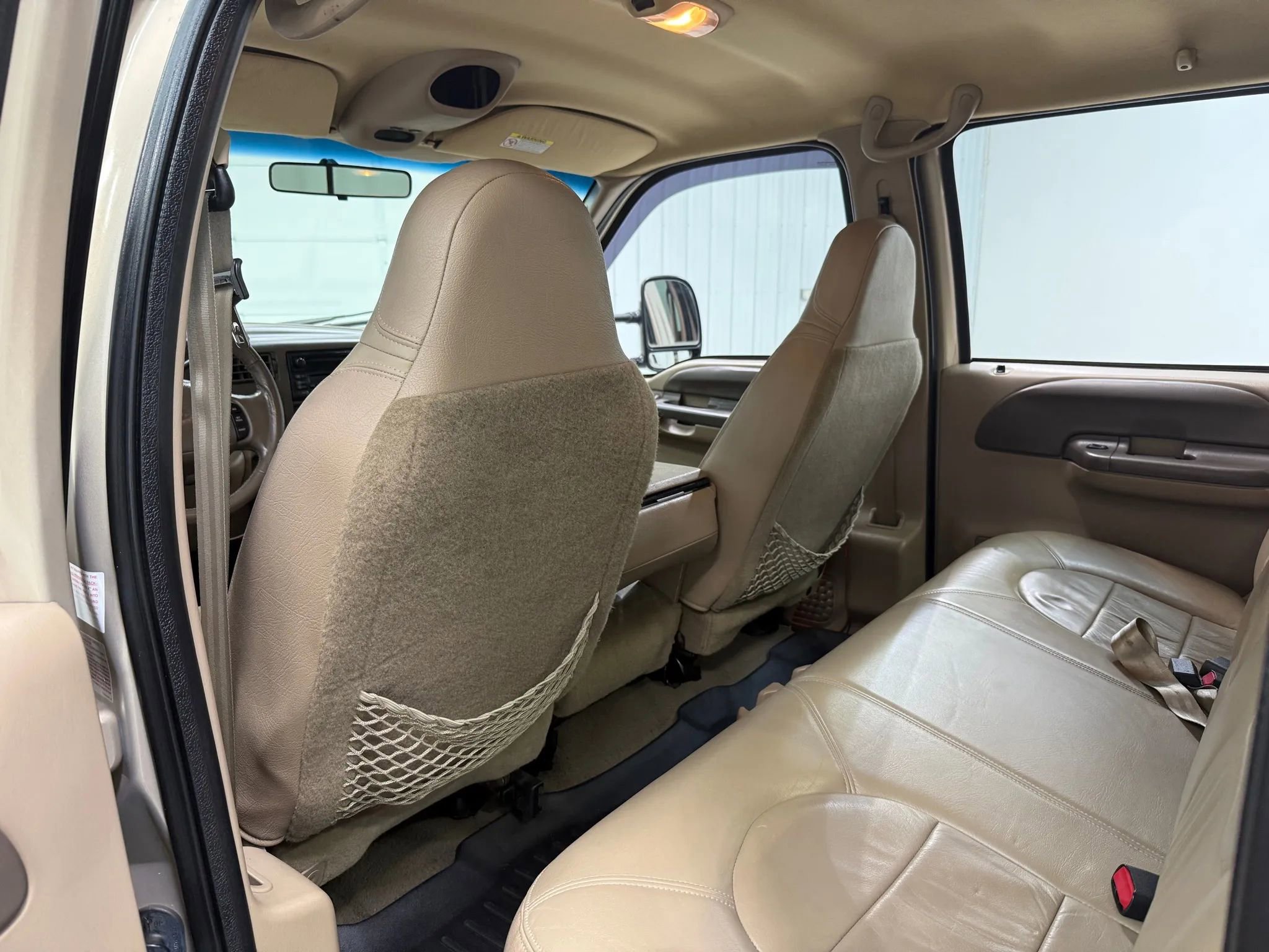 Used 1999 Ford F350 4x4 Crew Cab DRW Super Duty image 16