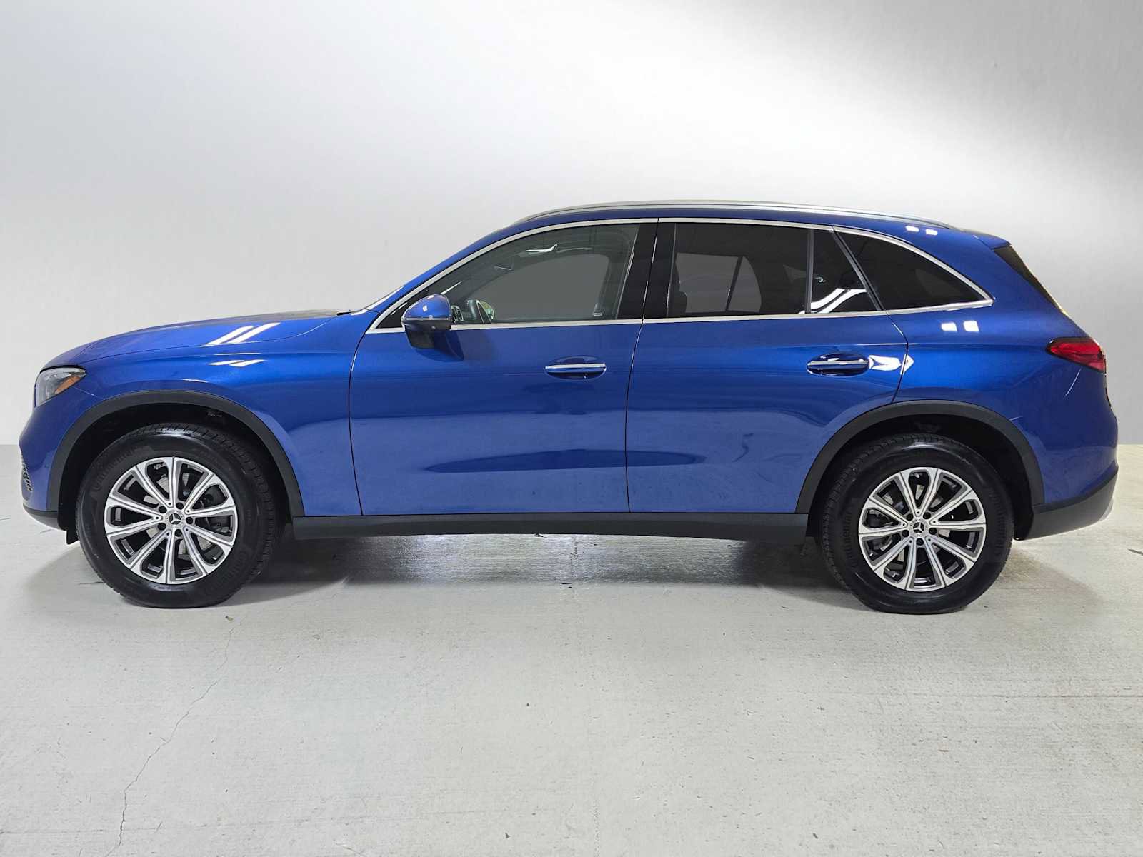 Certified 2024 Mercedes-Benz GLC 300 4MATIC image 6