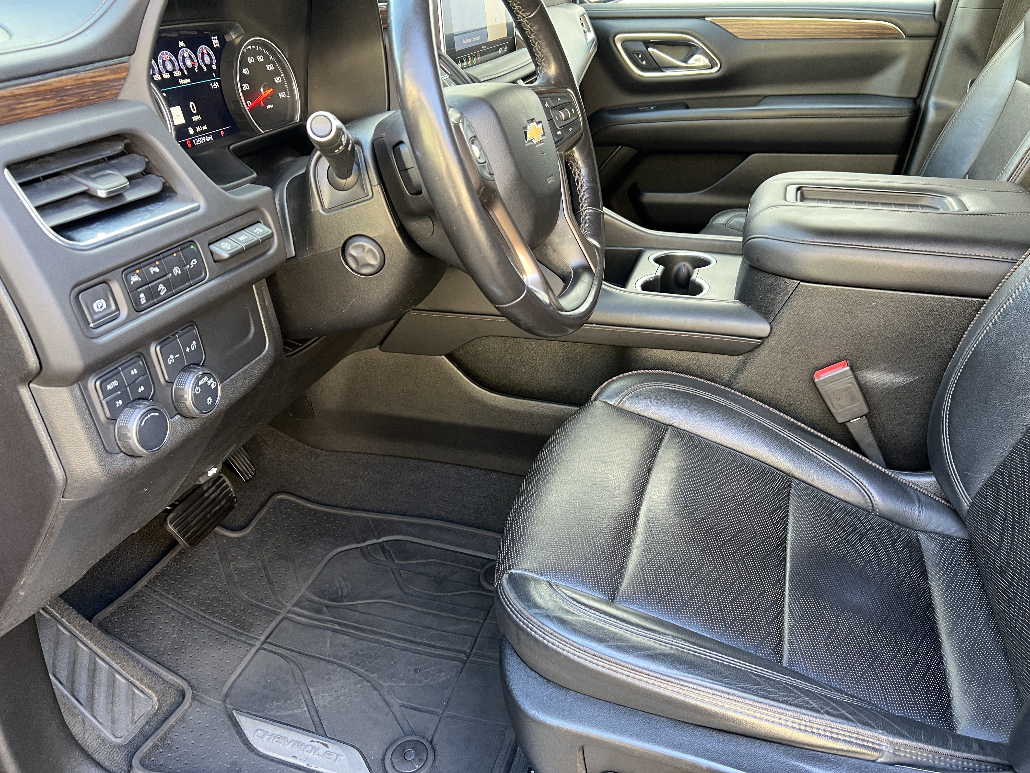 Used 2021 Chevrolet Tahoe High Country AWD/4WD image 14