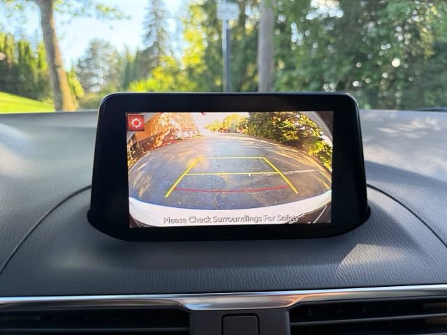 Used 2017 MAZDA MAZDA3 Grand Touring w/ Premium Equipment Package FWD image 29
