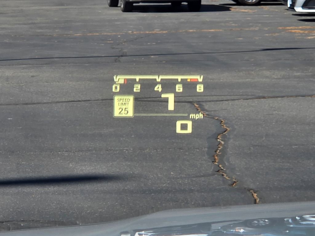 Used 2021 BMW M4 Competition w/ M Carbon Exterior Package image 34