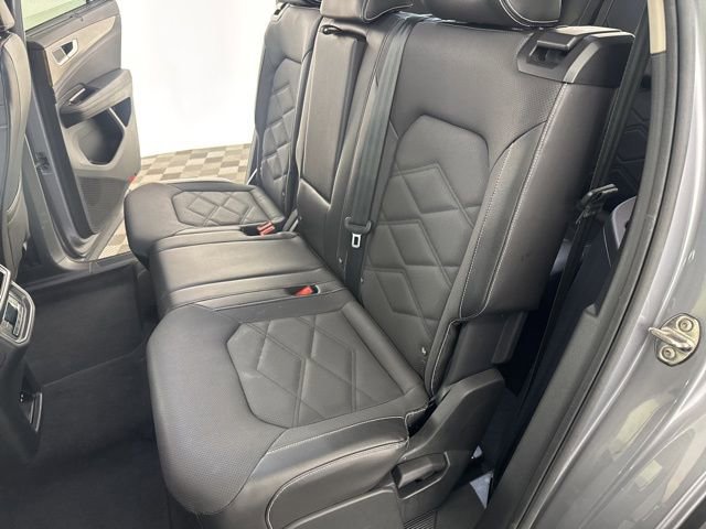 Used 2024 Volkswagen Atlas SE image 25