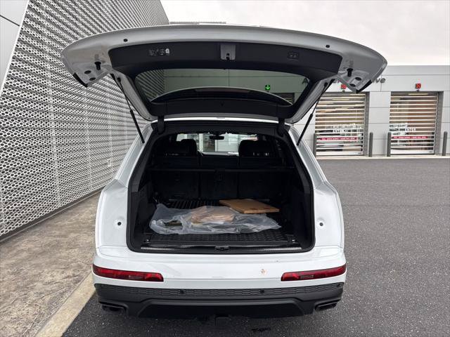 New 2026 Audi Q7 3.0T Premium Plus AWD/4WD image 11