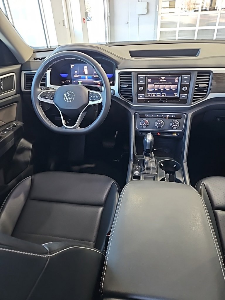Used 2023 Volkswagen Atlas SE image 27