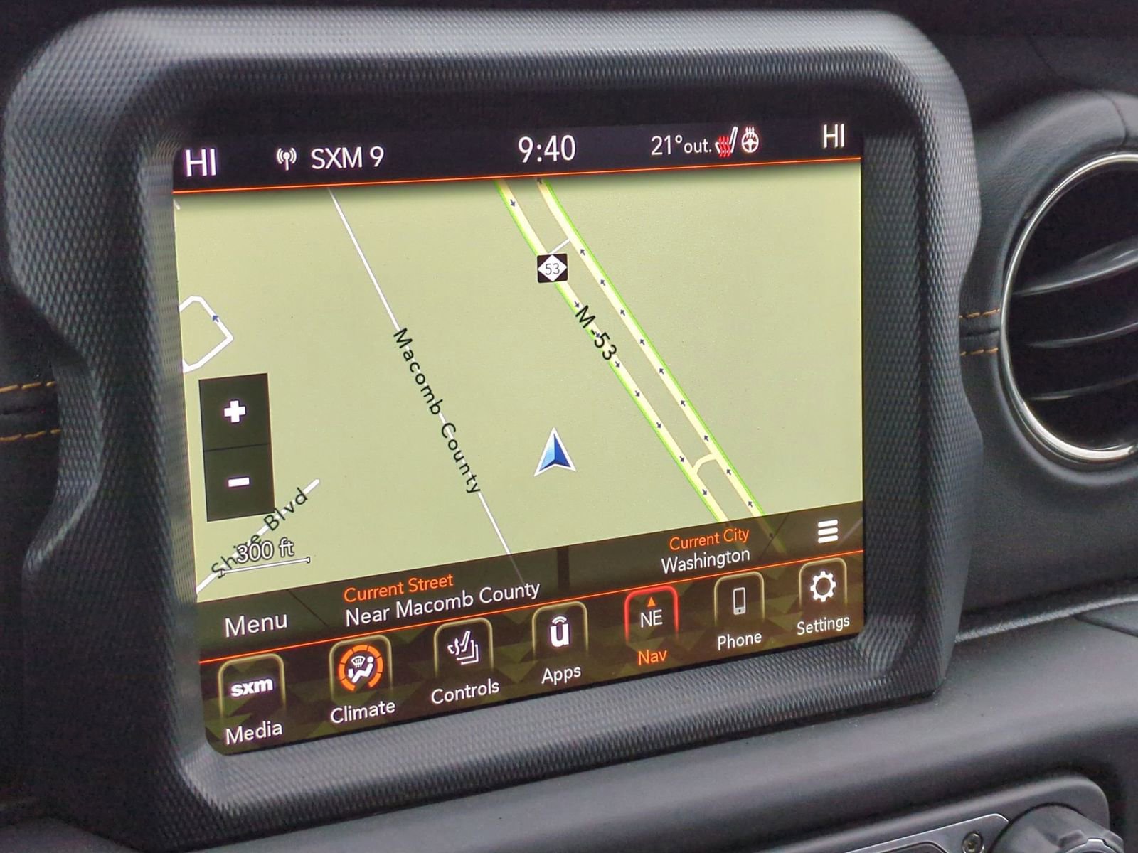 Used 2023 Jeep Wrangler Altitude image 35