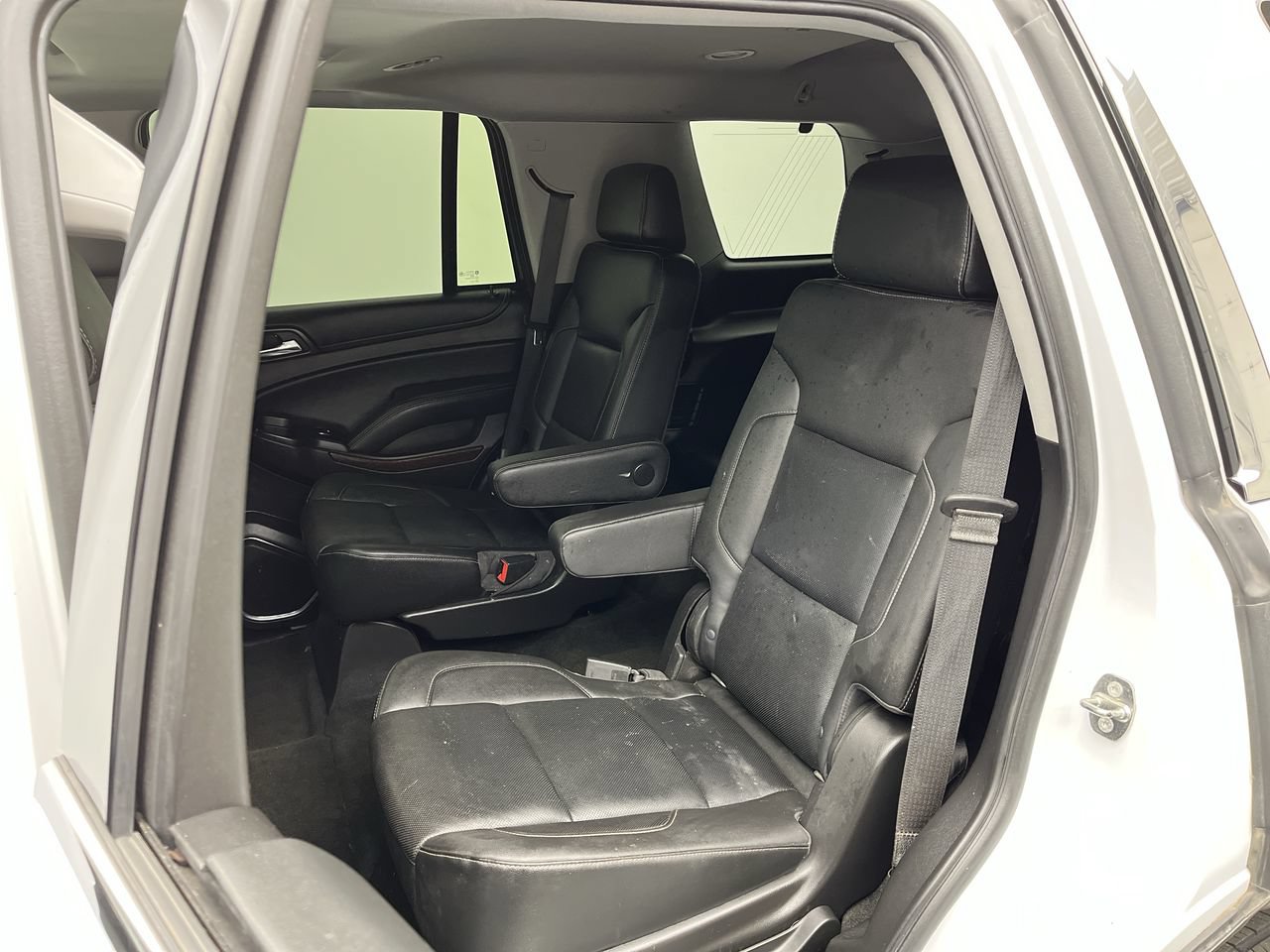 Used 2018 GMC Yukon SLT AWD/4WD image 11