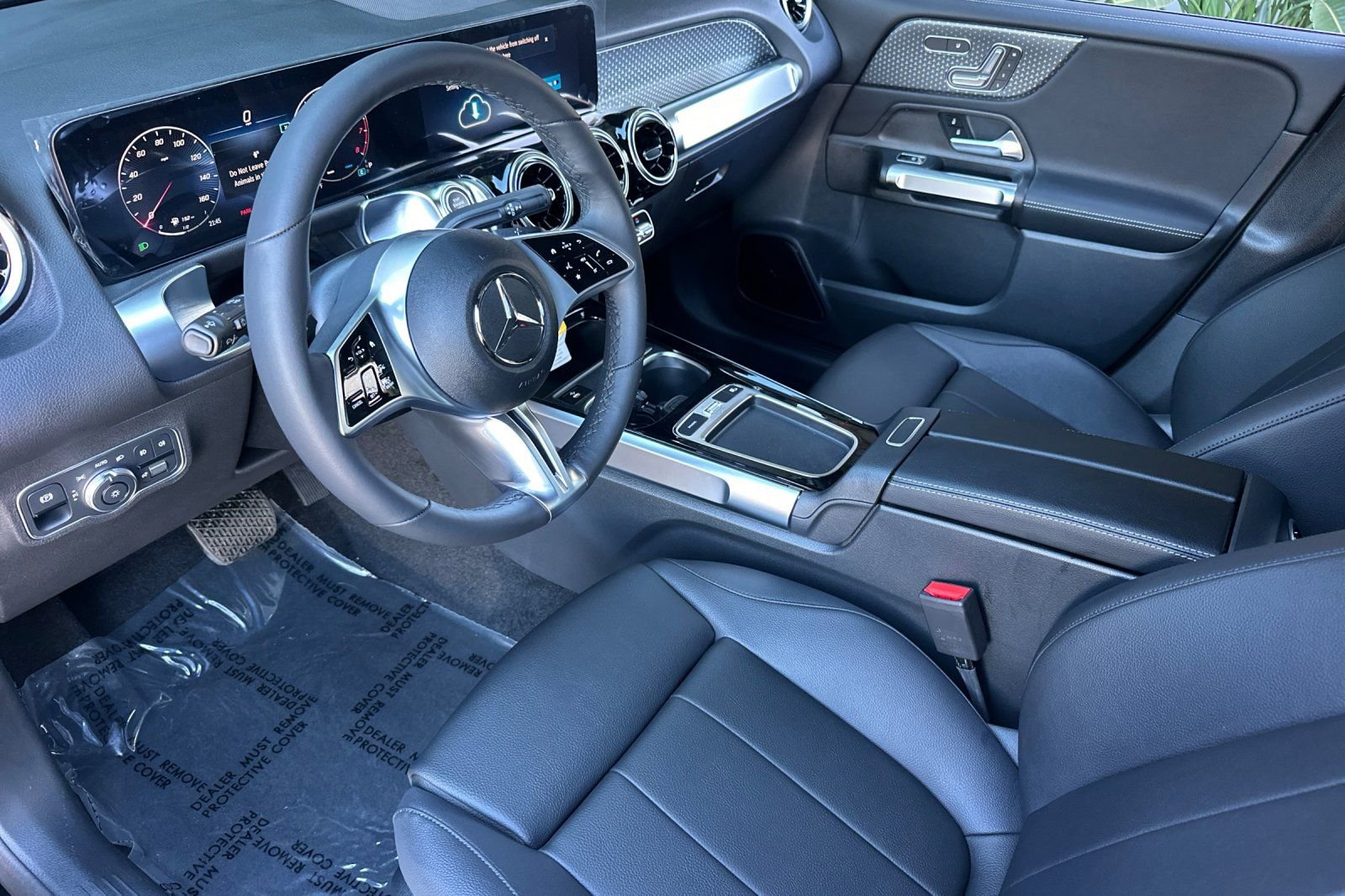 New 2026 Mercedes-Benz GLB 250 image 15