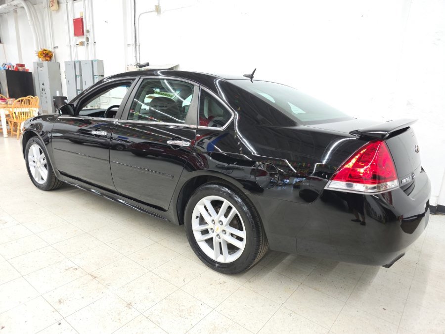 Used 2012 Chevrolet Impala LTZ FWD image 4