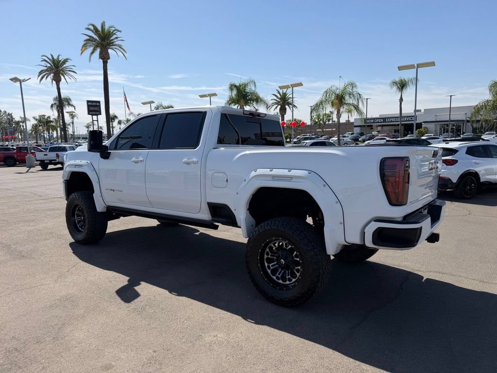 Used 2025 GMC Sierra 2500 AT4 w/ AT4 Premium Plus Package AWD/4WD image 4