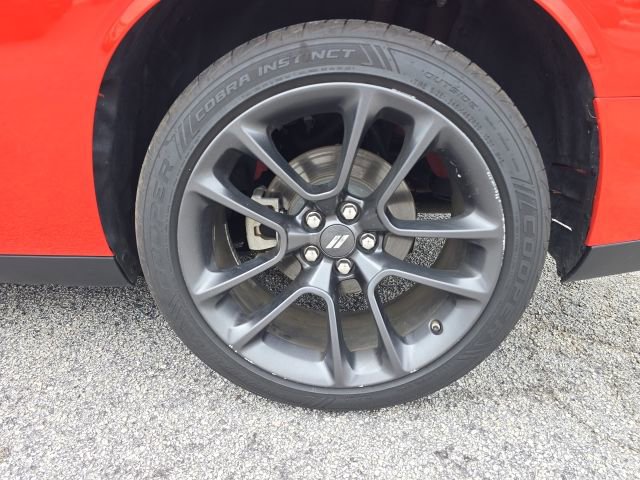 Used 2023 Dodge Challenger SXT w/ Blacktop Package image 10
