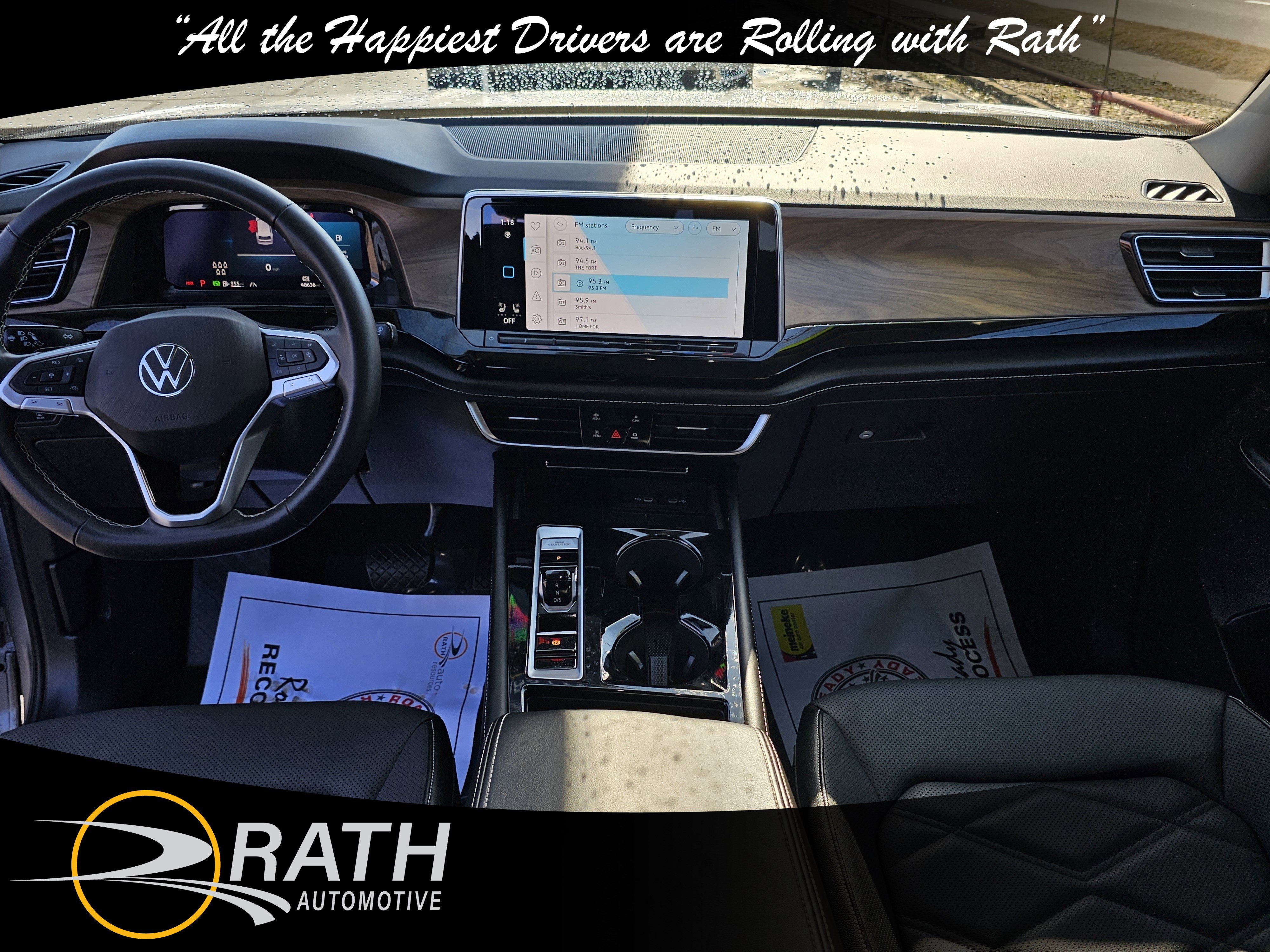 Used 2025 Volkswagen Atlas SE image 10