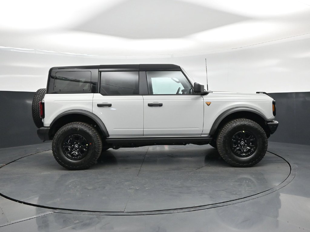 New 2026 Ford Bronco Badlands AWD/4WD image 23
