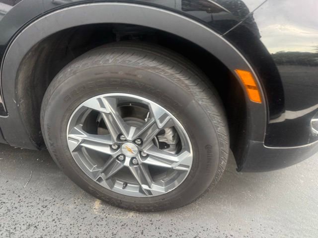 Used 2025 Chevrolet Blazer LT AWD/4WD image 4