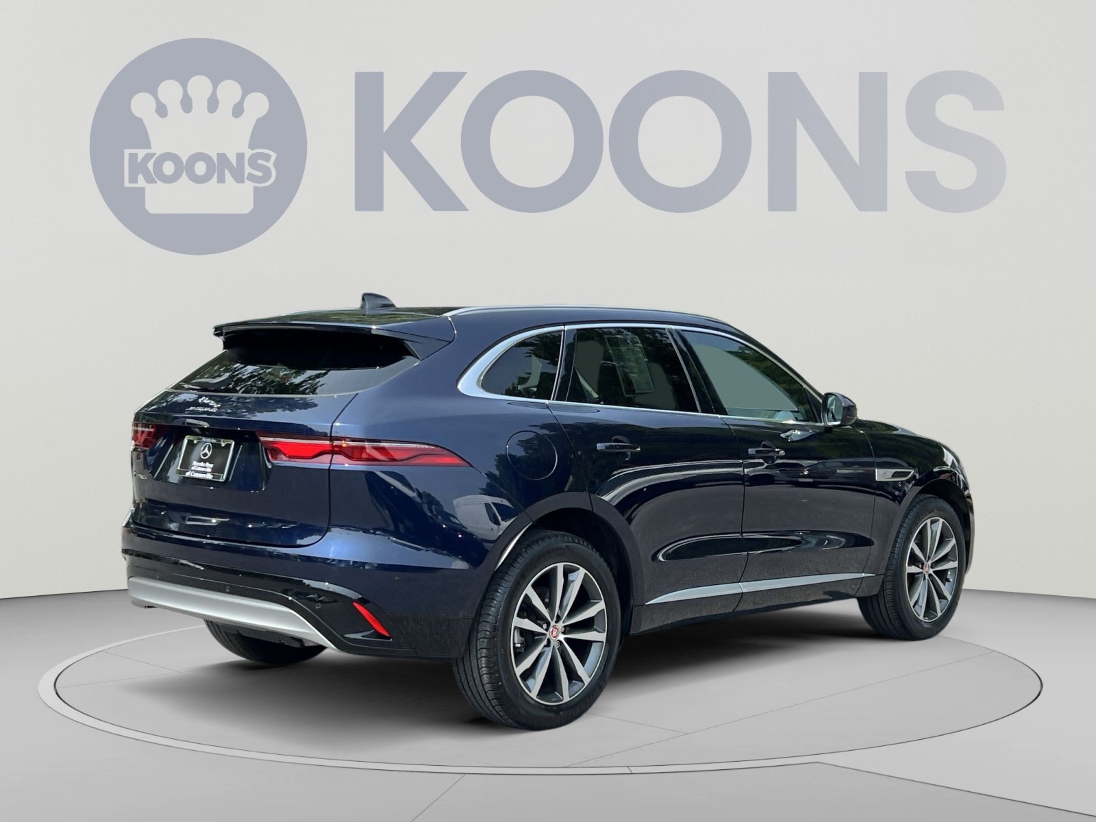 Used 2022 Jaguar F-PACE S AWD/4WD image 11
