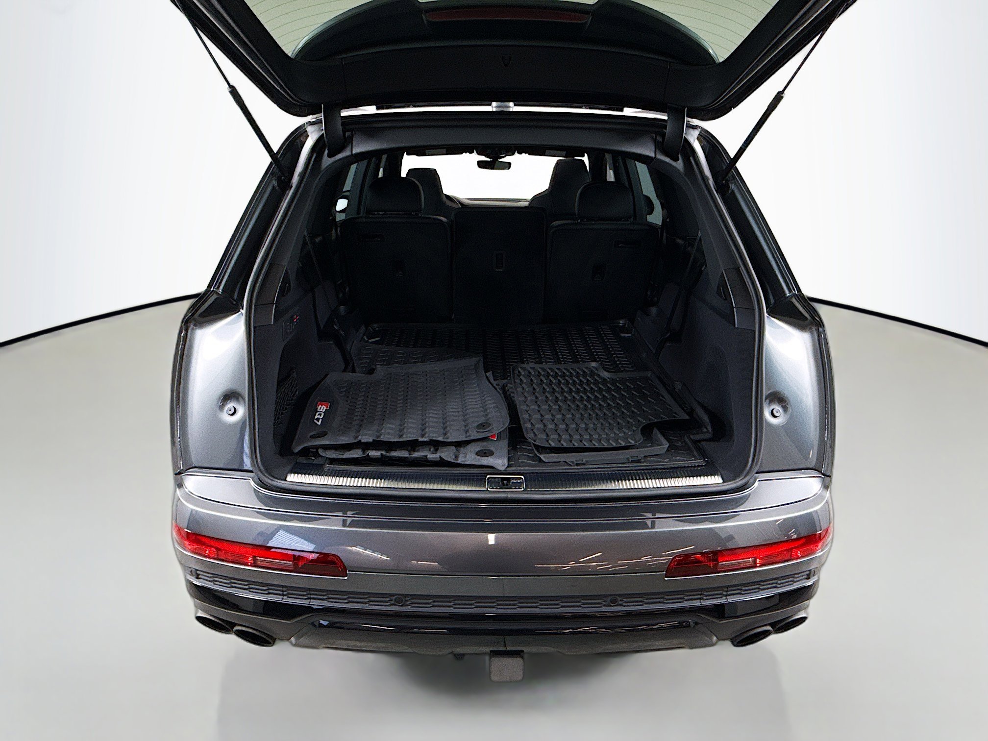 Used 2021 Audi SQ7 Premium Plus image 26