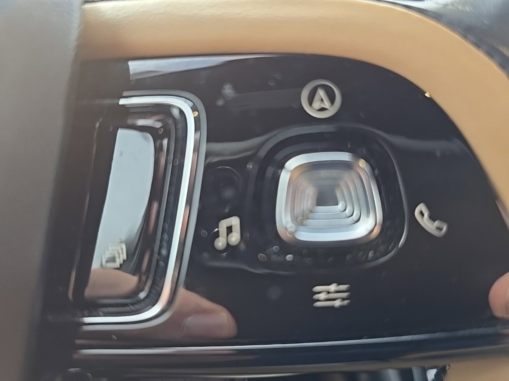 Used 2021 Lincoln Corsair Reserve image 12