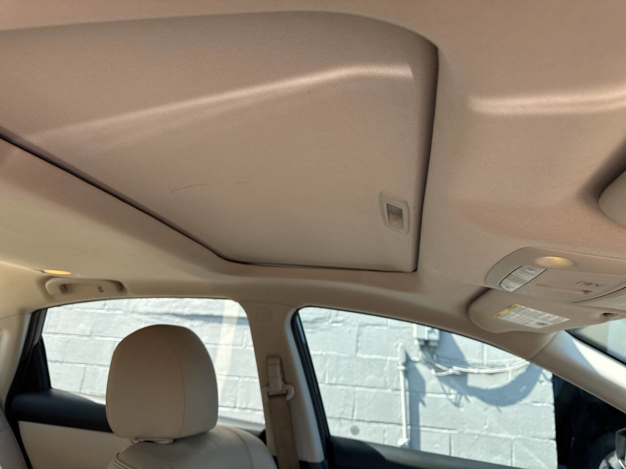 Used 2016 Nissan Altima 2.5 SL w/ 2.5 Technology w/LED Package image 30