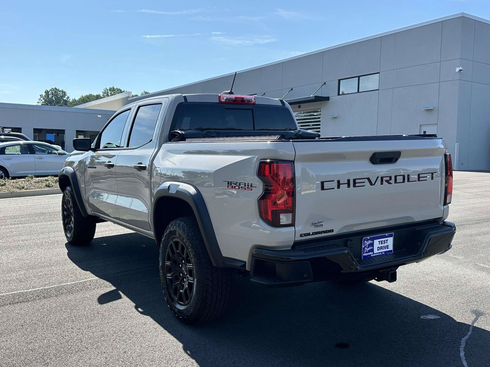 Used 2026 Chevrolet Colorado Trail Boss AWD/4WD image 23