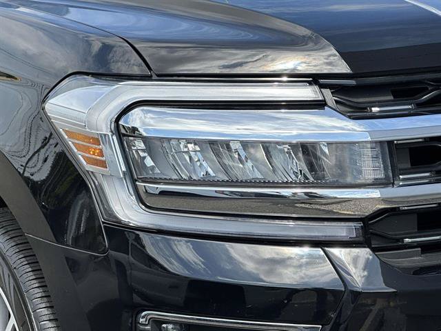 Used 2023 Ford Expedition Max Limited AWD/4WD image 31