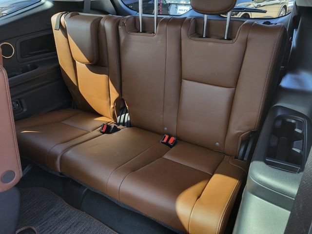 Used 2023 Subaru Ascent Touring image 16