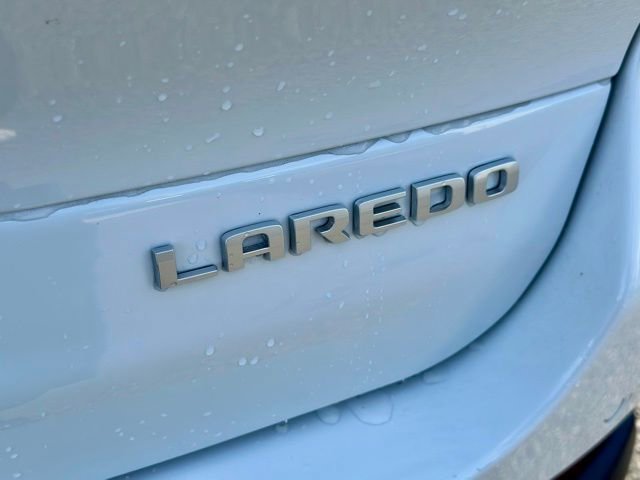New 2025 Jeep Grand Cherokee L Laredo image 12
