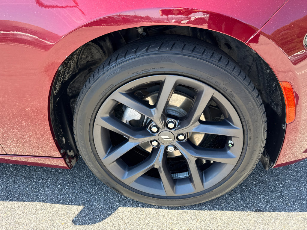 Used 2022 Dodge Charger SXT w/ Blacktop Package RWD image 12