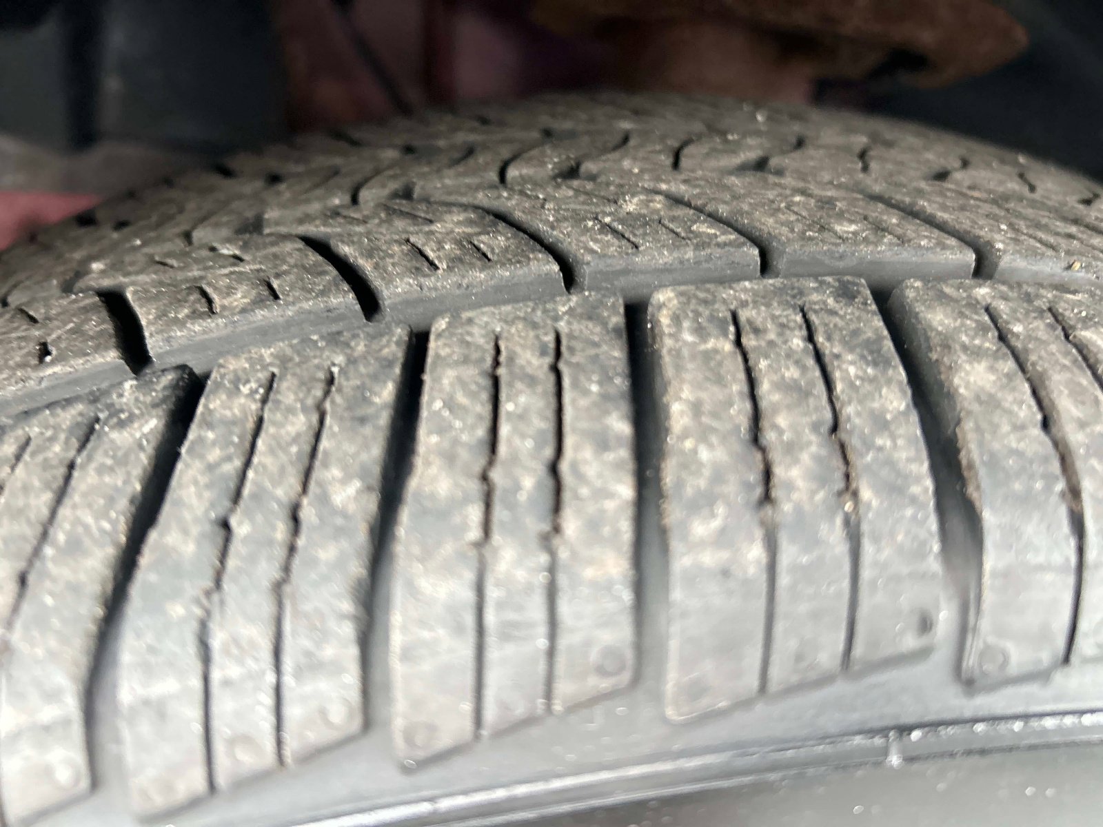 Used 2013 Chrysler 200 Limited w/ Sun/Sound Group image 10