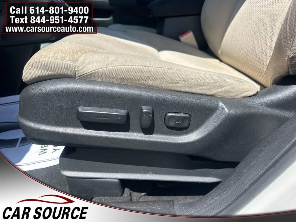 Used 2015 Honda CR-V EX image 9