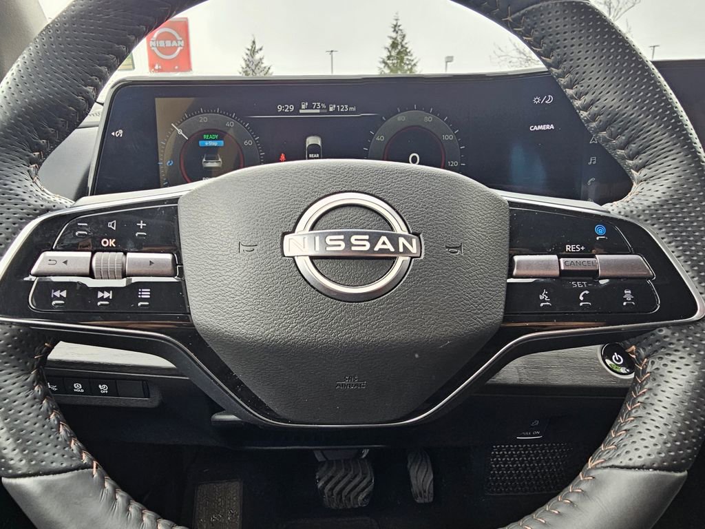 Used 2024 Nissan Ariya AWD image 17