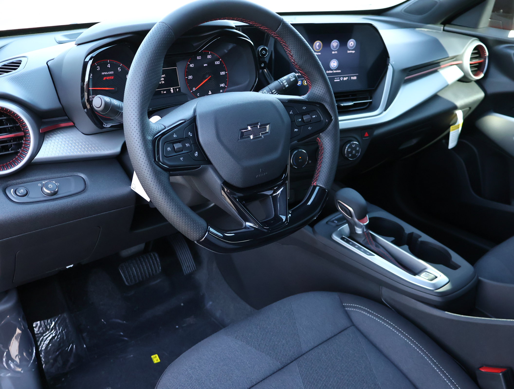 New 2026 Chevrolet Trax RS w/ Driver Confidence Package FWD image 3