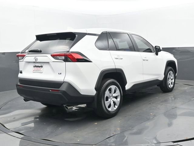 Used 2025 Toyota RAV4 LE image 19