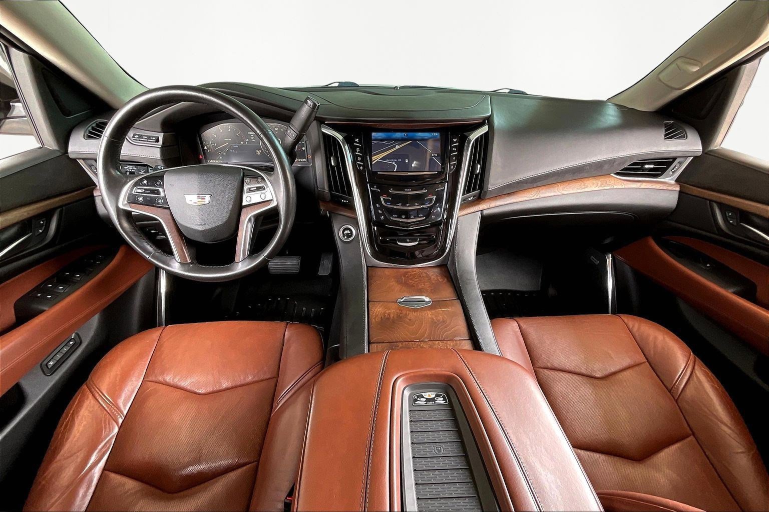 Used 2015 Cadillac Escalade ESV Premium image 7