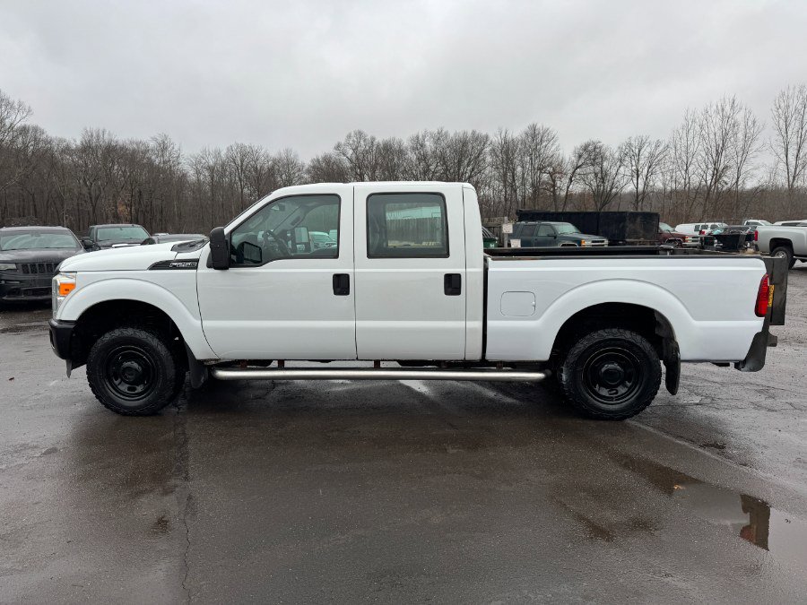 Used 2013 Ford F250 XL w/ Camper Pkg image 2