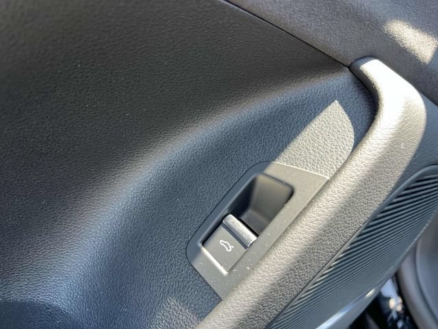 Used 2023 Audi SQ8 Premium Plus AWD/4WD image 16