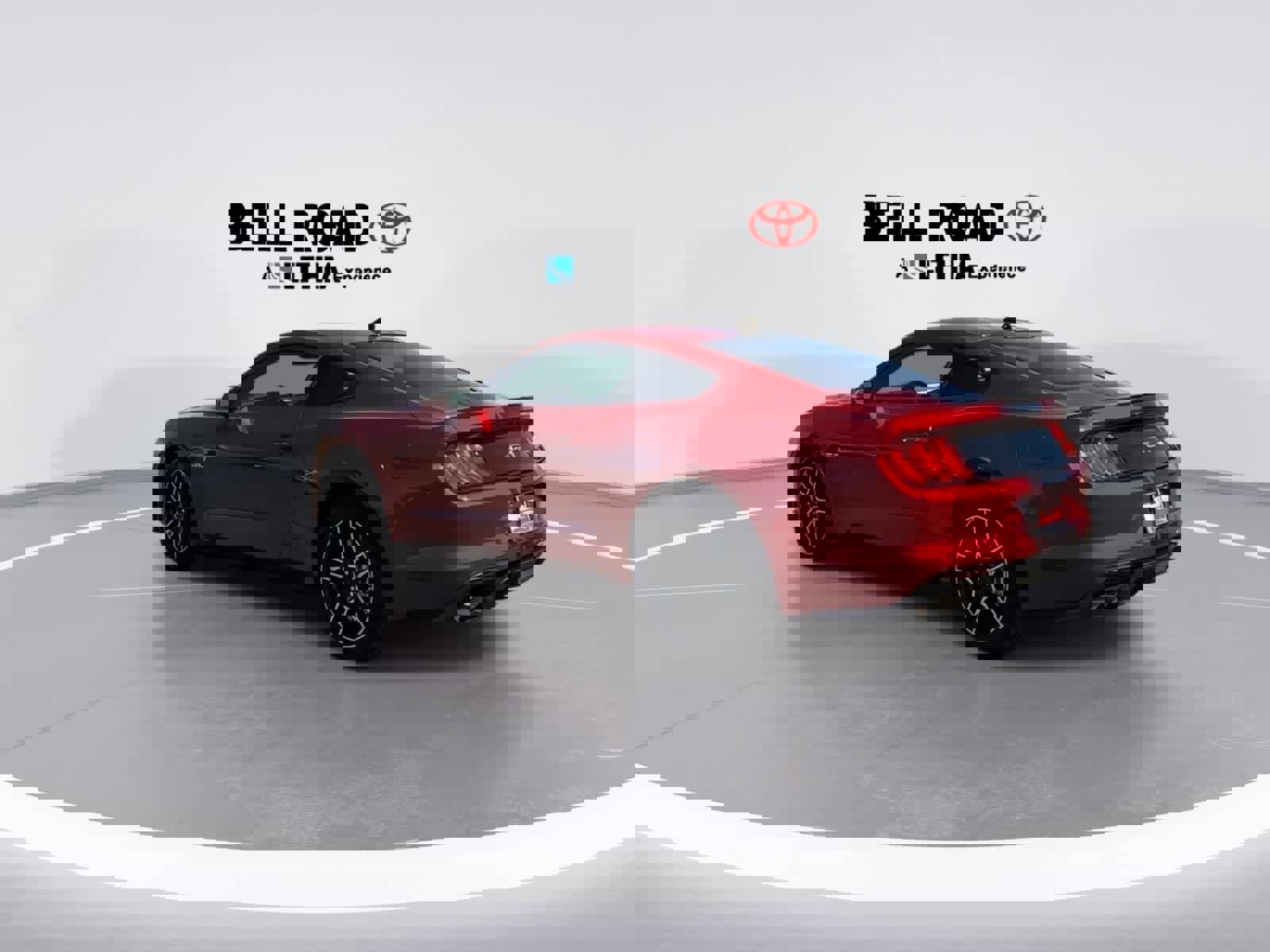 Used 2023 Ford Mustang GT Premium w/ Equipment Group 401A image 7