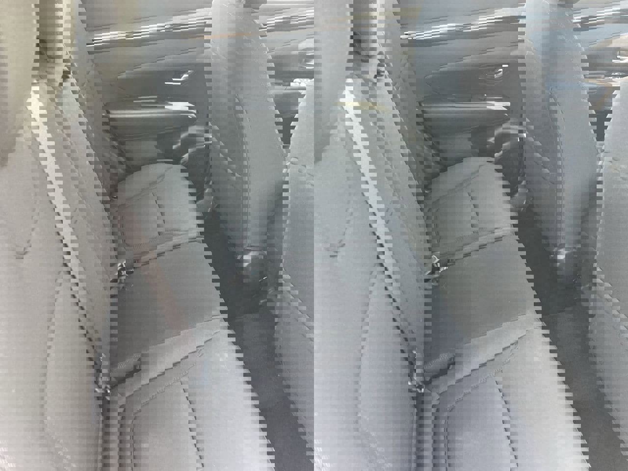 Certified 2022 Hyundai Tucson SE w/ Cargo Package image 12