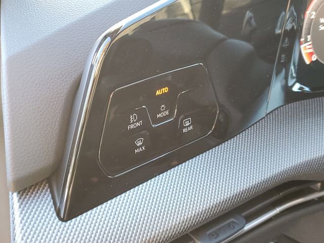 New 2026 Volkswagen GTI SE image 13