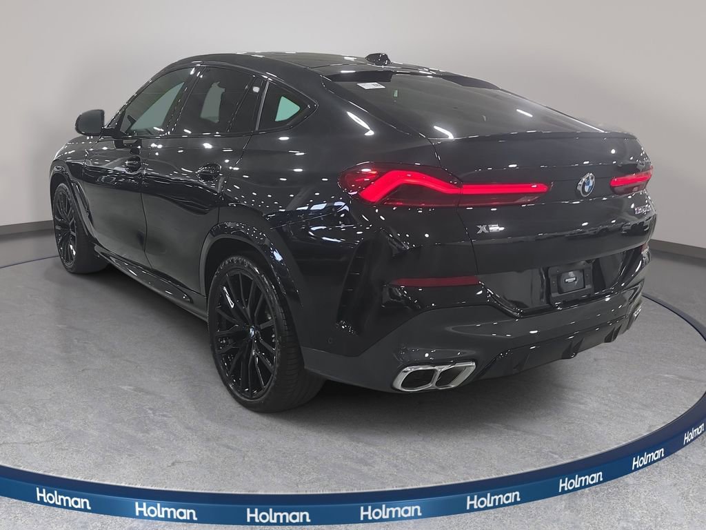 Used 2024 BMW X6 M60i image 8
