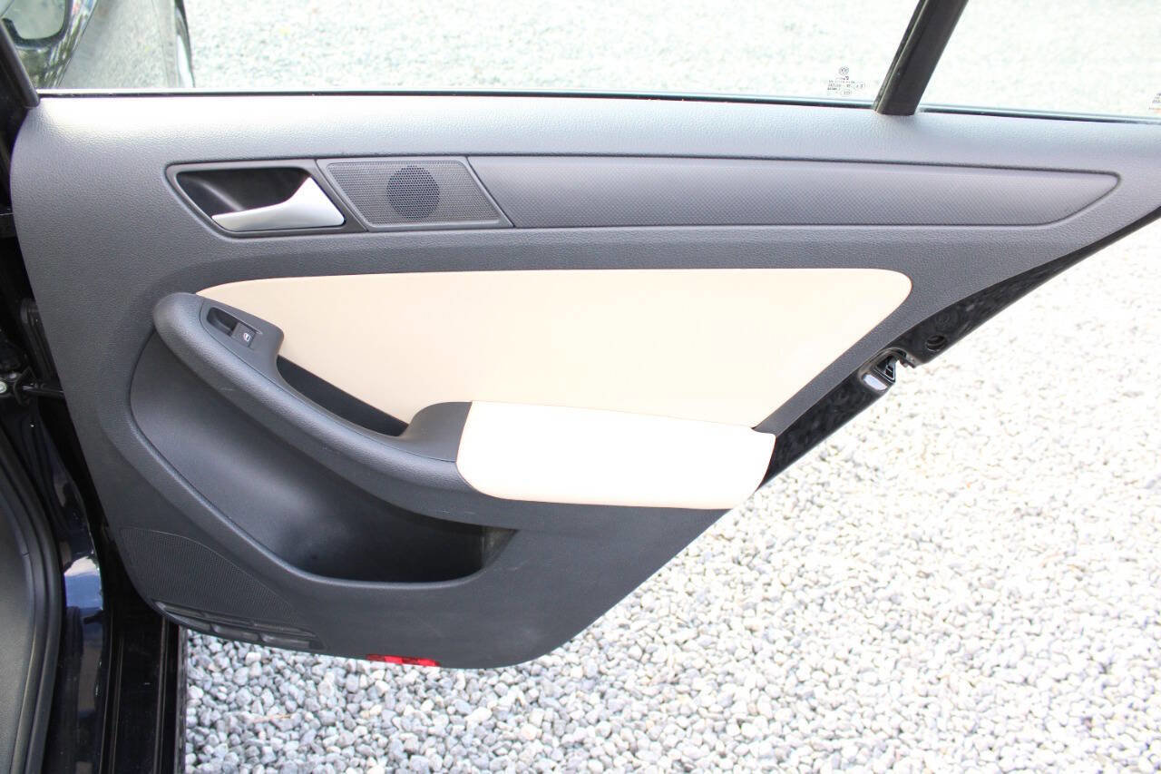 Used 2014 Volkswagen Jetta SE image 23