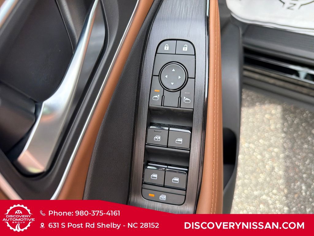 New 2026 Nissan Rogue Platinum AWD/4WD image 11